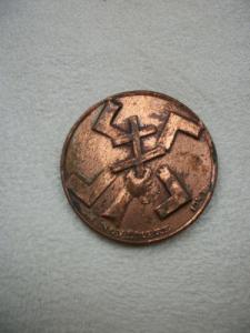 medallion. French, dated 'XI Novembre 1943'